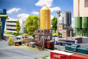 Chargement de gravier - FALLER 120283