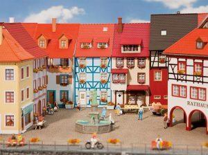 2 maisons de petite ville - HO - FALLER 130495