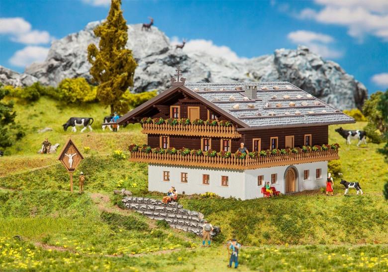 Ferme des alpes - HO - FALLER 130554