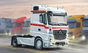 Mercedes Benz MP4 Big Space - échelle 1/24 - ITALERI 3948